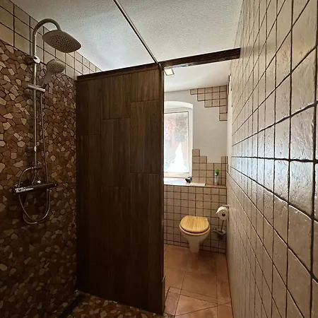 Souterrain Mit Rustikalem Charme Nur Fuer Euch! *